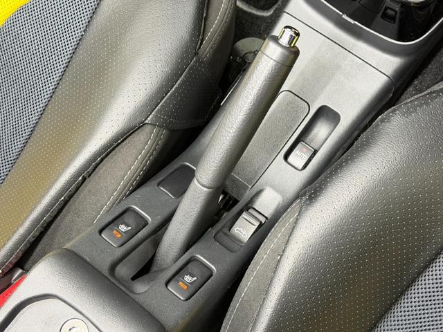 コペン ＧＲ　スポーツ　Ｄスポーツエアロ／ＨＫＳ２テールマフラー／ＲＥＣＡＲＯシート／純正ナビゲーション／バックカメラ／ＥＴＣ／ＬＥＤヘッドライト／ＢＢＳ１６インチアルミホイール／シートヒーター／禁煙車／ワンオーナー車（34枚目）