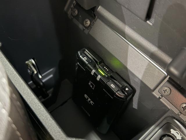 コペン ＧＲ　スポーツ　Ｄスポーツエアロ／ＨＫＳ２テールマフラー／ＲＥＣＡＲＯシート／純正ナビゲーション／バックカメラ／ＥＴＣ／ＬＥＤヘッドライト／ＢＢＳ１６インチアルミホイール／シートヒーター／禁煙車／ワンオーナー車（37枚目）