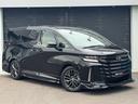 こちらの車両をベースに追加カスタムのご依頼も大歓迎でございます。自社製品から社外製品まで、幅広く取扱いしております。気になる商品、理想の車のイメージがありましたら何でもご相談ください。