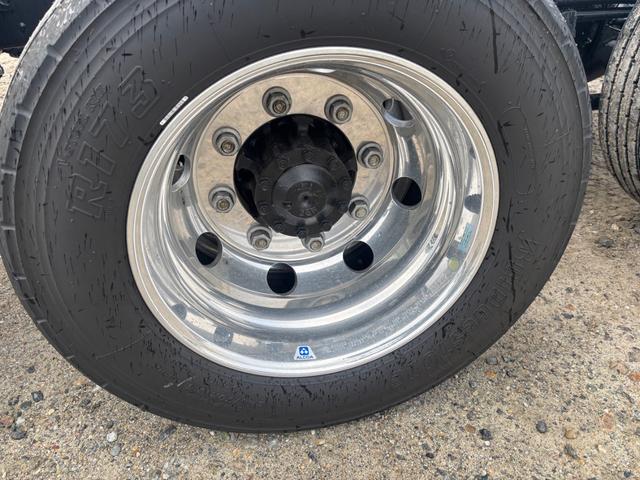 ファイター 後２軸ファイター　ホイールベース５７４０ｍｍ　ＰＴＯ付　フル型式ＦＱ６２ＦＮ６Ｃ　当社ボディ製作可　走行１６００ｋｍ　ＰＴＯ付キャブ付シャシ（21枚目）