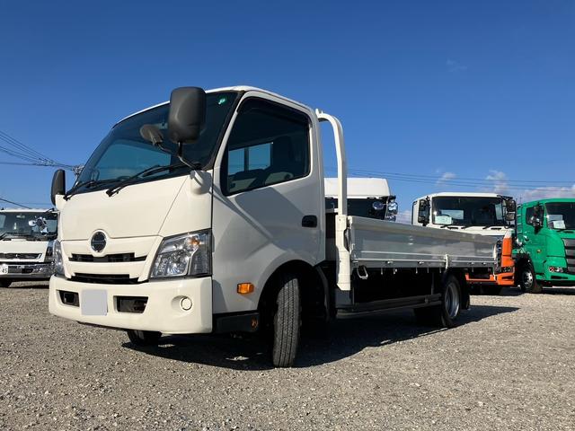 デュトロ ロング全低床ターボ ワイド 積載2トン積 車両ス重量4.965トン ETC 横滑り防止装置 アイドリングストップ(4枚目)