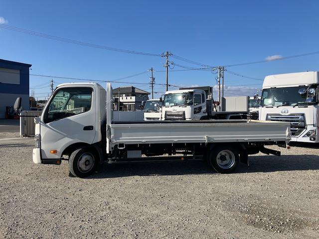 デュトロ ロング全低床ターボ ワイド 積載2トン積 車両ス重量4.965トン ETC 横滑り防止装置 アイドリングストップ(5枚目)