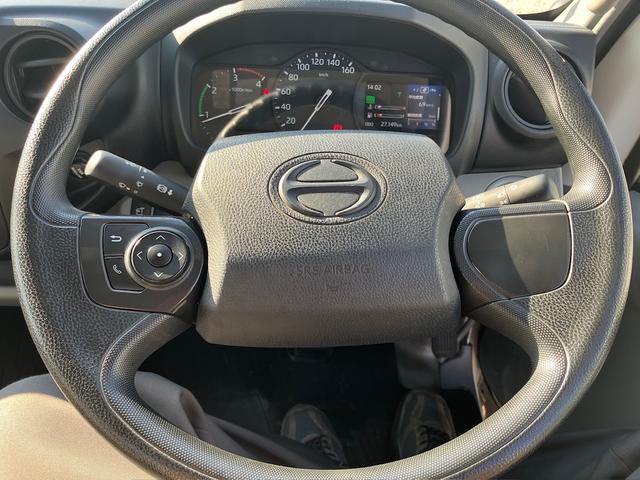 デュトロ ロング全低床ターボ ワイド 積載2トン積 車両ス重量4.965トン ETC 横滑り防止装置 アイドリングストップ(29枚目)