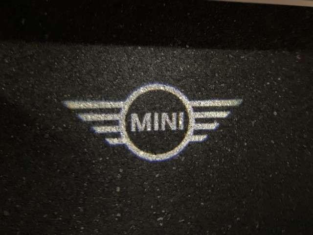 ＭＩＮＩ ＭＩＮＩ