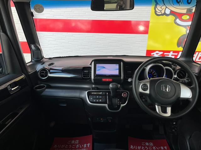 N-BOXカスタム G・Lパッケージ /電動スライド/禁煙/ナビTV/Bluetooth/後期/バックカメラ/HID/ETC/スマートキー/DVD再生/イモビライザー(8枚目)