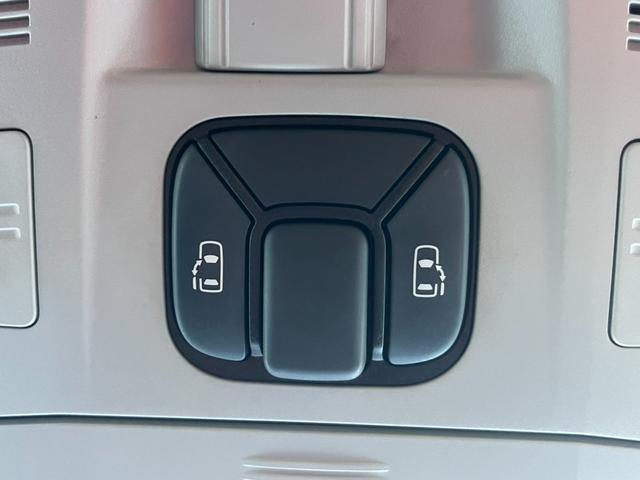 ヴェルファイア ２．４Ｚ　／フリップモニター／８型ナビＴＶ／両側電動スライド／Ｂｌｕｅｔｏｏｔｈ／全周囲カメラ／ＨＩＤ／ドライブレコーダー／ＥＴＣ／スマートキー（15枚目）
