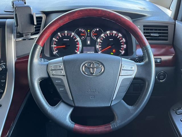 ヴェルファイア ２．４Ｚ　／フリップモニター／８型ナビＴＶ／両側電動スライド／Ｂｌｕｅｔｏｏｔｈ／全周囲カメラ／ＨＩＤ／ドライブレコーダー／ＥＴＣ／スマートキー（18枚目）