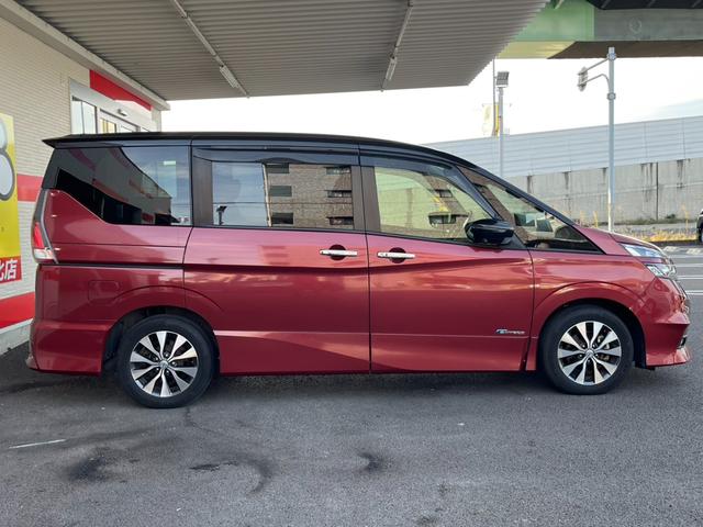 セレナ ハイウェイスター　Ｖセレクション　ツートン／両側電動スライド／フリップモニタ／９型ナビＴＶ／Ｂｌｕｅｔｏｏｔｈ／１オーナ／ＬＥＤ／全周囲カメラ／ドライブレコーダー／ＥＴＣ／衝突軽減ブレーキ／３列８人乗／（26枚目）