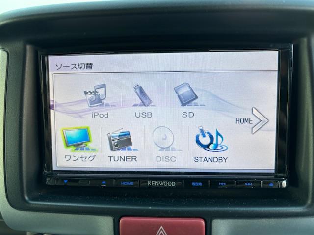 エブリイワゴン ＰＺターボスペシャル　ハイルーフ／両側電動スライド／禁煙／ナビＴＶ／ＨＩＤ／ＥＴＣ／衝突軽減ブレーキ／スマートキー／プッシュスタート／ＤＶＤ再生／ＣＤ録音／オートライト（11枚目）