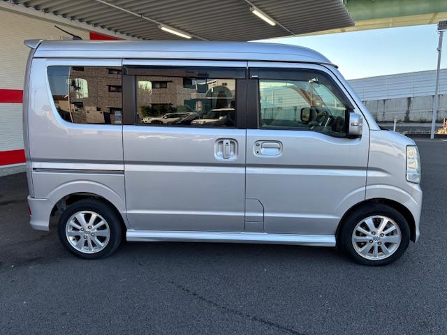 エブリイワゴン ＰＺターボスペシャル　ハイルーフ／両側電動スライド／禁煙／ナビＴＶ／ＨＩＤ／ＥＴＣ／衝突軽減ブレーキ／スマートキー／プッシュスタート／ＤＶＤ再生／ＣＤ録音／オートライト（26枚目）