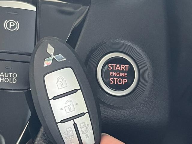 デリカミニ Ｇ　プレミアム　両側電動スライド／デジタルルームミラー／黒半革シート／９型ナビＴＶ／Ｂｌｕｅｔｏｏｔｈ／ＬＥＤ／全周囲カメラ／衝突軽減ブレーキ／障害物センサ／（12枚目）