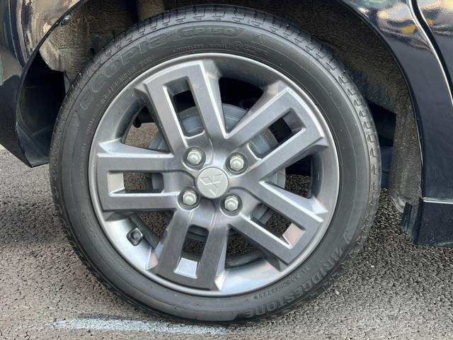 デリカミニ Ｇ　プレミアム　両側電動スライド／デジタルルームミラー／黒半革シート／９型ナビＴＶ／Ｂｌｕｅｔｏｏｔｈ／ＬＥＤ／全周囲カメラ／衝突軽減ブレーキ／障害物センサ／（16枚目）