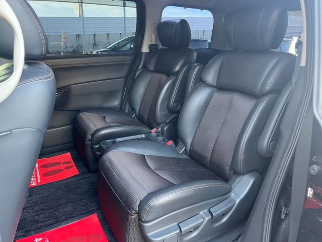 エルグランド ２５０ハイウェイスター　／フリップモニター／８型ナビＴＶ／両側電動スライド／黒半革／Ｂｌｕｅｔｏｏｔｈ／後期／ＬＥＤ／バックカメラ／ＥＴＣ／クルーズコントロール（10枚目）