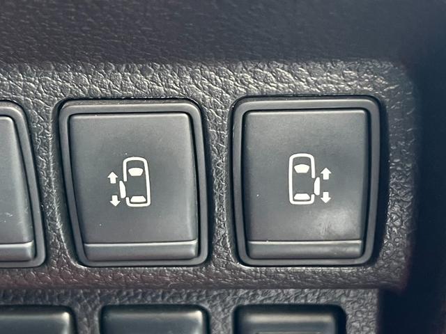 エルグランド ２５０ハイウェイスター　／フリップモニター／８型ナビＴＶ／両側電動スライド／黒半革／Ｂｌｕｅｔｏｏｔｈ／後期／ＬＥＤ／バックカメラ／ＥＴＣ／クルーズコントロール（18枚目）