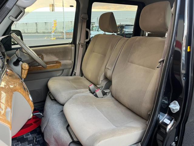 アトレーワゴン カスタムターボRSリミテッド /電動スライドドア/禁煙/ナビTV/Bluetooth/1オーナー/HID/ETC/電動格納ミラー/アルミホイール/キーレスエントリー(9枚目)