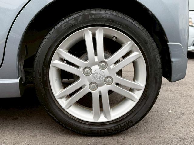 ステラ カスタムＲＳ　ナビ　フルセグＴＶ　ＣＤ　ＤＶＤ　Ｂｌｕｅｔｏｏｔｈ　ＥＴＣ　ドラレコ　アイドリングストップ　プッシュスタート　純正１５インチアルミ　ＬＥＤヘッドライト　オートライト　ベンチシート（32枚目）