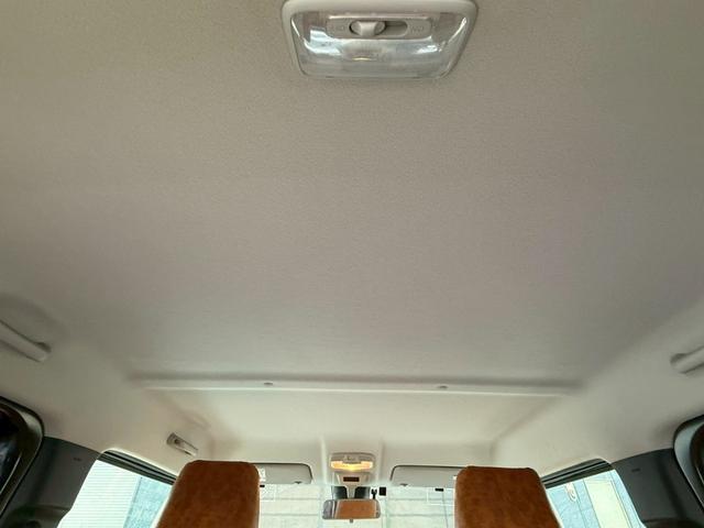 ジムニーシエラ ＪＣ　９インチナビ　４ＷＤ　車高調　ＤＡＭＰエアロ　フルセグＴＶ　ＣＤ　ＤＶＤ再生可　ＬＥＤ　ＥＴＣ　プッシュスタート　セーフティサポート　ヒルディセントコントロール　１６インチアルミ（11枚目）