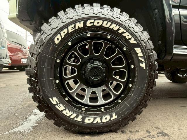 ジムニーシエラ ＪＣ　９インチナビ　４ＷＤ　車高調　ＤＡＭＰエアロ　フルセグＴＶ　ＣＤ　ＤＶＤ再生可　ＬＥＤ　ＥＴＣ　プッシュスタート　セーフティサポート　ヒルディセントコントロール　１６インチアルミ（33枚目）