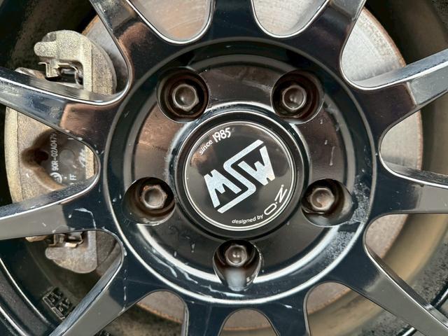 MINI クーパーS クロスオーバー カロッツェリアHDDナビ OZアルミ ブリザックタイヤ CD ETC ターボ プッシュスタート スマートキー アクティブヘッドライト ルーフレール 17インチアルミホイール(30枚目)