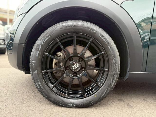 MINI クーパーS クロスオーバー カロッツェリアHDDナビ OZアルミ ブリザックタイヤ CD ETC ターボ プッシュスタート スマートキー アクティブヘッドライト ルーフレール 17インチアルミホイール(31枚目)