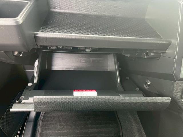 タフト Ｇターボ　クロムベンチャー　新品タイヤ・新品アルミ　純正ナビ　ＣＤ　ＤＶＤ　Ｂｌｕ－ｒａｙ　Ｂｌｕｅｔｏｏｔｈ　バックカメラ　ＥＴＣ　クルコン　ドラレコ　ガラスルーフ　ルーフレール　ターボ　シートヒーター　スマートアシスト（34枚目）