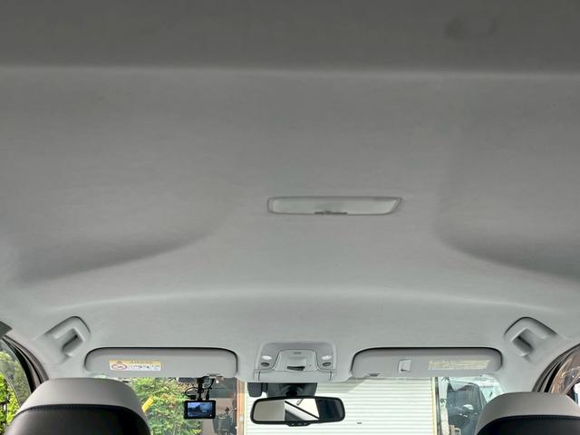プリウス Aツーリングセレクション 純正9インチナビ フルセグTV CD DVD Bluetooth バックカメラ ETC トヨタセーフティセンス 車線逸脱警報 ヒルディセントコントロール パーキングアシスト 純正17インチアルミ(12枚目)