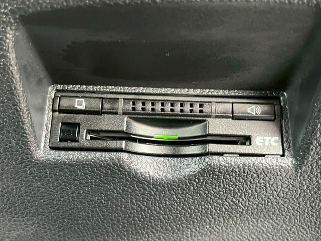 プリウス Aツーリングセレクション 純正9インチナビ フルセグTV CD DVD Bluetooth バックカメラ ETC トヨタセーフティセンス 車線逸脱警報 ヒルディセントコントロール パーキングアシスト 純正17インチアルミ(34枚目)