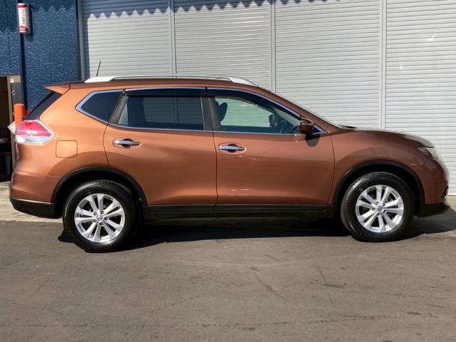 エクストレイル 20X エマージェンシーブレーキパッケージ 純正ナビ フルセグTV CD DVD Blu-ray Bluetooth バックカメラ ETC 合革シート シートヒーター 純正17インチアルミ エマージェンシーブレーキ プッシュスタート LED(4枚目)