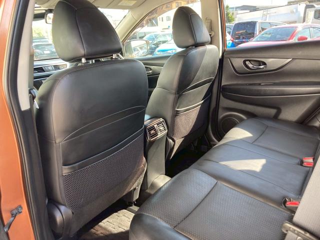 エクストレイル 20X エマージェンシーブレーキパッケージ 純正ナビ フルセグTV CD DVD Blu-ray Bluetooth バックカメラ ETC 合革シート シートヒーター 純正17インチアルミ エマージェンシーブレーキ プッシュスタート LED(11枚目)