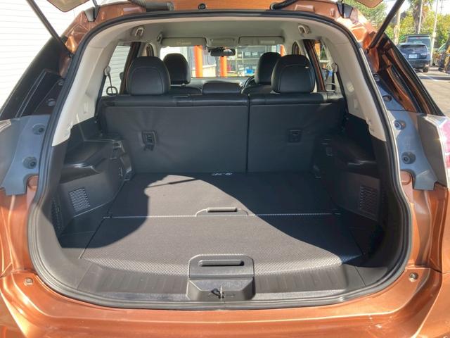 エクストレイル 20X エマージェンシーブレーキパッケージ 純正ナビ フルセグTV CD DVD Blu-ray Bluetooth バックカメラ ETC 合革シート シートヒーター 純正17インチアルミ エマージェンシーブレーキ プッシュスタート LED(14枚目)