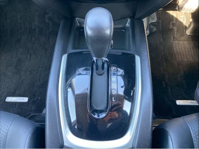 エクストレイル 20X エマージェンシーブレーキパッケージ 純正ナビ フルセグTV CD DVD Blu-ray Bluetooth バックカメラ ETC 合革シート シートヒーター 純正17インチアルミ エマージェンシーブレーキ プッシュスタート LED(22枚目)