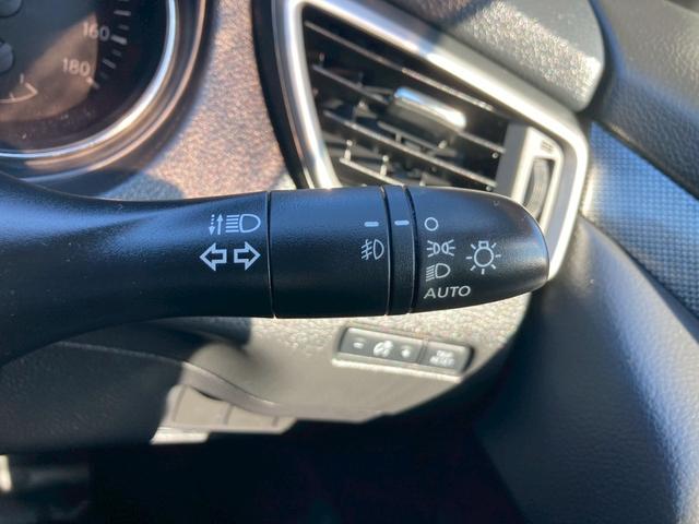 エクストレイル 20X エマージェンシーブレーキパッケージ 純正ナビ フルセグTV CD DVD Blu-ray Bluetooth バックカメラ ETC 合革シート シートヒーター 純正17インチアルミ エマージェンシーブレーキ プッシュスタート LED(26枚目)