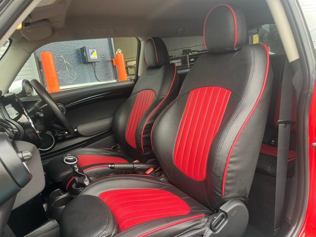 MINI クーパーS 純正ナビ Bluetooth Bカメラ アイドリングストップ オートライト クルコン プッシュスタート スペアキー 純正16インチアルミ アクティブヘッドライト ETC インテリジェントセーフティー(7枚目)