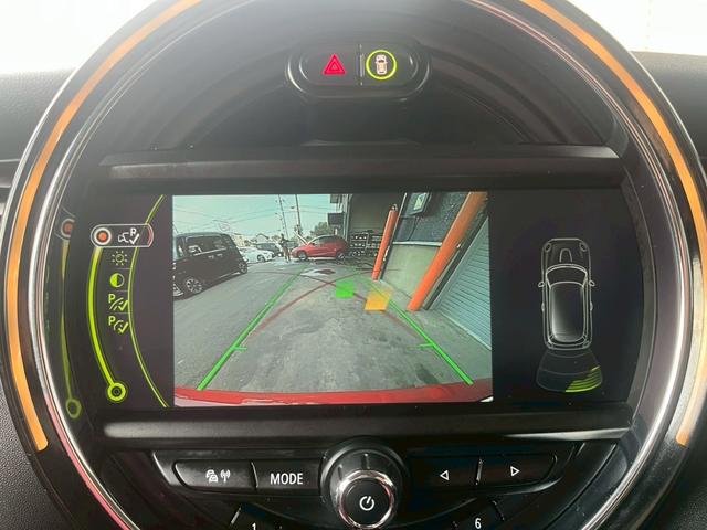 MINI クーパーS 純正ナビ Bluetooth Bカメラ アイドリングストップ オートライト クルコン プッシュスタート スペアキー 純正16インチアルミ アクティブヘッドライト ETC インテリジェントセーフティー(17枚目)