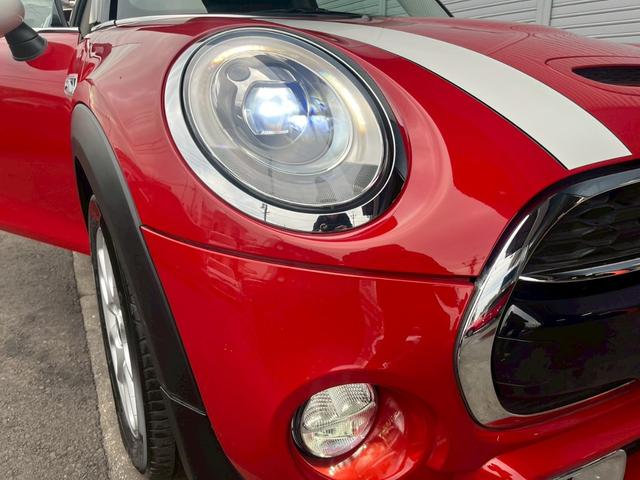 MINI クーパーS 純正ナビ Bluetooth Bカメラ アイドリングストップ オートライト クルコン プッシュスタート スペアキー 純正16インチアルミ アクティブヘッドライト ETC インテリジェントセーフティー(34枚目)