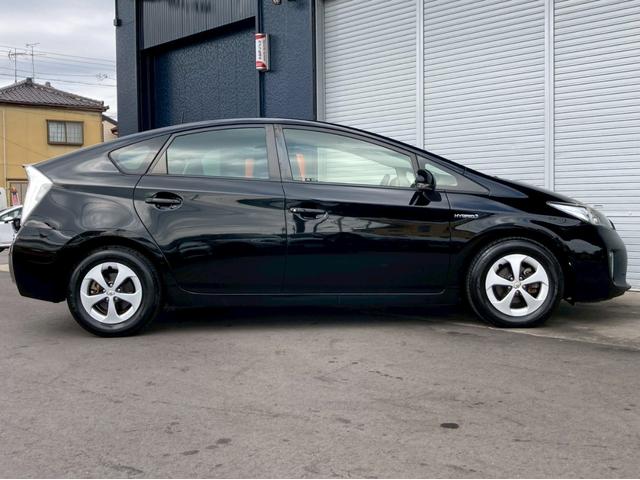 プリウス S 純正ナビ ワンセグTV Bluetooth ETC バックカメラ プッシュスタート スペアキー有 純正15インチアルミ オートライト(4枚目)