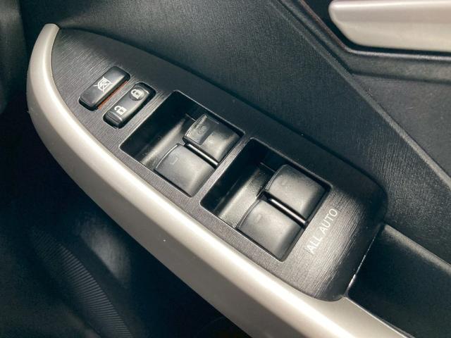 プリウス S 純正ナビ ワンセグTV Bluetooth ETC バックカメラ プッシュスタート スペアキー有 純正15インチアルミ オートライト(30枚目)