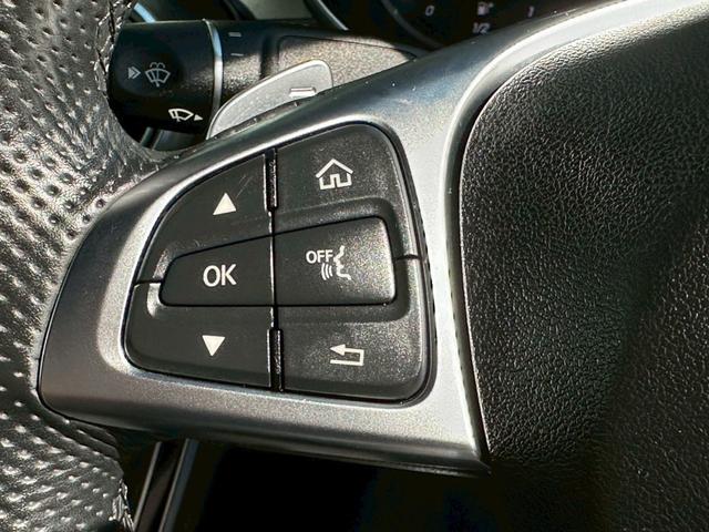 Cクラス C220dアバンギャルド AMGライン プレミアムパッケージ 純正8.4インチワイドナビ Bluetooth パワーシート シートヒーター パワーバックドア HUD アクティブパーキングアシスト スペアキー レーダークルコン(23枚目)