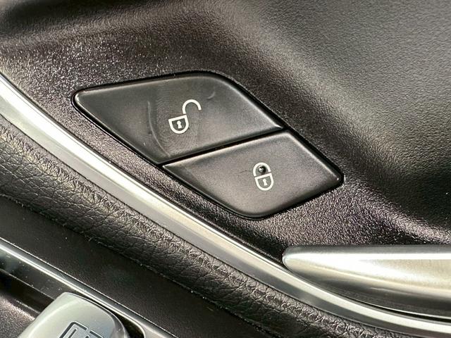 Cクラス C220dアバンギャルド AMGライン プレミアムパッケージ 純正8.4インチワイドナビ Bluetooth パワーシート シートヒーター パワーバックドア HUD アクティブパーキングアシスト スペアキー レーダークルコン(33枚目)