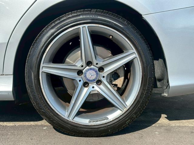 Cクラス C220dアバンギャルド AMGライン プレミアムパッケージ 純正8.4インチワイドナビ Bluetooth パワーシート シートヒーター パワーバックドア HUD アクティブパーキングアシスト スペアキー レーダークルコン(43枚目)