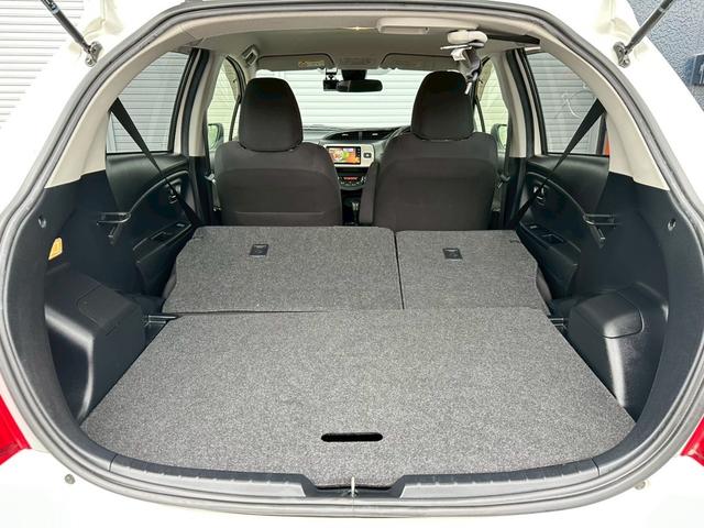 ヴィッツ U 純正ナビ フルセグTV ETC Bluetooth バックカメラ CD DVD セーフティセンス プッシュスタート スペアキー有 前後ドラレコ(5枚目)