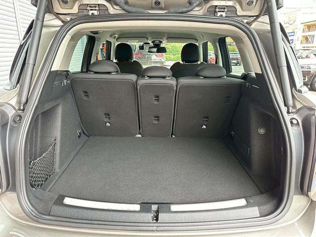 大きな荷物もラクラクに載せられる広々なスペース♪お買い物や旅行などお客様のニーズに合わせてピッタリなお車探しをお手伝いします！【町の車屋さん】【業界経験豊富】【クルマ屋さん】