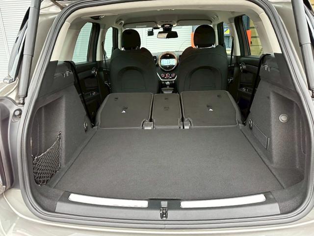 大きな荷物もラクラクに載せられる広々なスペース♪お買い物や旅行などお客様のニーズに合わせてピッタリなお車探しをお手伝いします！【町の車屋さん】【業界経験豊富】【クルマ屋さん】