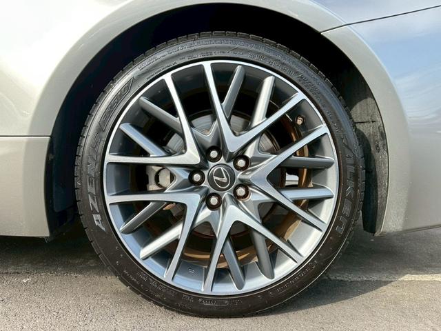 RC RC300h Fスポーツ 純正ナビ フルセグTV CD DVD Bluetooth バックカメラ ETC クルコン パワーシート 本革シート シートヒーター 純正19インチアルミ 衝突軽減ブレーキ ベンチレーション(43枚目)