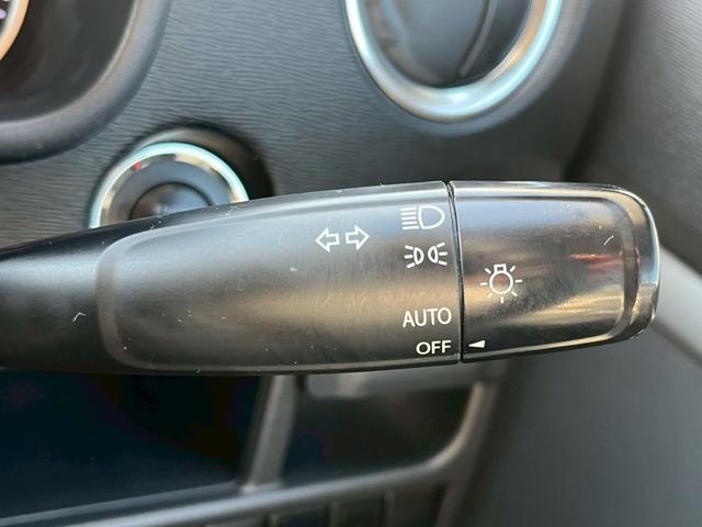 ワゴンRスティングレー ナビ フルセグTV CD DVD Bluetooth バックカメラ オートライト ベンチシート アイドリングストップ 純正14インチアルミ プッシュスタート(20枚目)