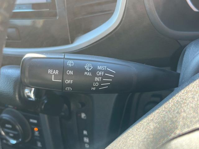 ワゴンRスティングレー ナビ フルセグTV CD DVD Bluetooth バックカメラ オートライト ベンチシート アイドリングストップ 純正14インチアルミ プッシュスタート(21枚目)