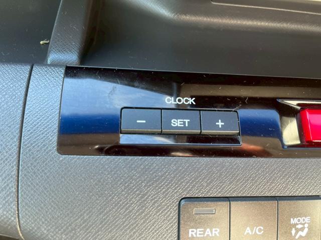 ステップワゴン Ｇ　コンフォートセレクション　純正９インチナビ　フルセグＴＶ　ＣＤ　ＤＶＤ　Ｂｌｕｅｔｏｏｔｈ　ＥＴＣ　バックカメラ　クルコン　両側電動スライドドア　スペアキー有（31枚目）