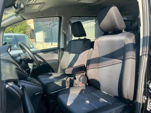 ヴォクシー ZS 煌 純正ナビ フルセグTV 11インチフリップダウンモニター CD DVD Bluetooth バックカメラ ETC セーフティセンス 両側電動スライドドア 純正16インチアルミ スペアキー有(7枚目)