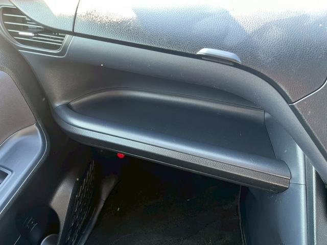 ヴォクシー ZS 煌 純正ナビ フルセグTV 11インチフリップダウンモニター CD DVD Bluetooth バックカメラ ETC セーフティセンス 両側電動スライドドア 純正16インチアルミ スペアキー有(37枚目)