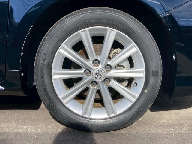 カムリ ハイブリッド　Ｇパッケージ　純正ナビ　フルセグＴＶ　ＣＤ　ＤＶＤ　Ｂｌｕｅｔｏｏｔｈ　バックカメラ　ＥＴＣ　前後ドラレコ　プッシュスタート　純正１７インチアルミ　パワーシート（33枚目）